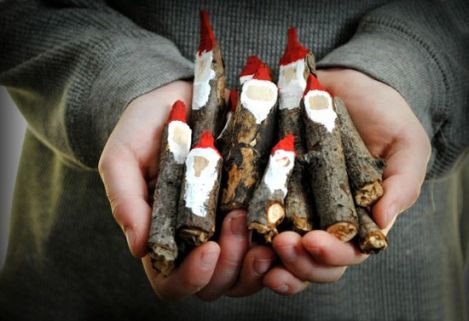 рождественский декор из палок - гномы
